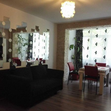 Apartament Ela Elegance Orsova Exterior photo
